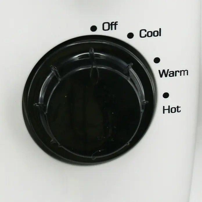 Voltomat HEATING Calefactor de aire para baño - 2.000 W, Blanco, L x An x Al: 34,7 x 29,5 x 14 cm - Primer plano