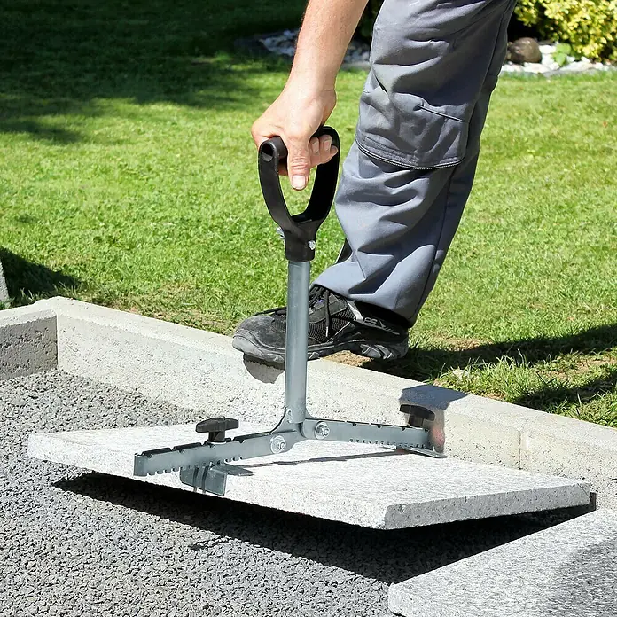 Langfit Plattenheber MS-PH2062L - Geeignet für: Terrassenplatten, Plattengröße: 30 - 62 cm - Anwendungsbeispiel