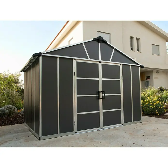 Palram – Canopia Yukon Gerätehaus - Außenbreite inkl. Dachüberstand: 333 cm, Außentiefe inkl. Dachüberstand: 272 cm, Aluminium, Grau, Mit Boden - Stimmungsaufnahme