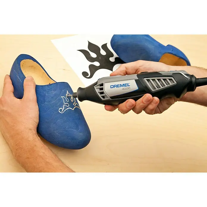 Dremel Nož za glodalicu 118 - Promjer glave: 3,2 mm, konusna glava, Tvrdi metal, 2 Kom. - Proizvod u upotrebi