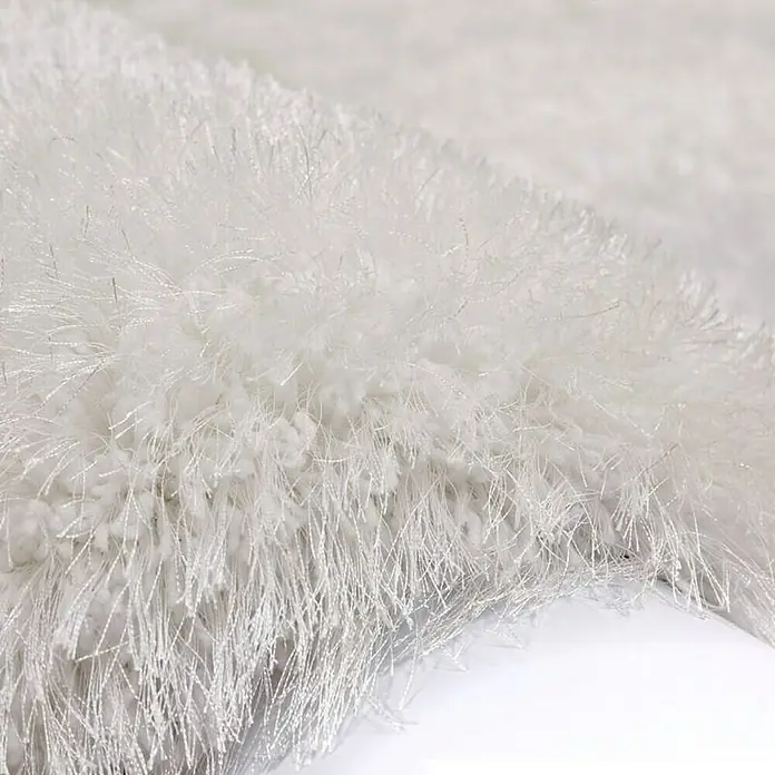 Kayoom Hochflorteppich Cosy - Weiß, 290 x 200 cm, 100 % Polyester - Detailaufnahme