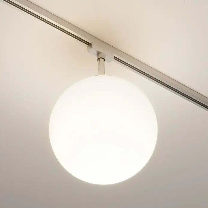 Paulmann URail Deckenleuchte Ceiling Globe Small - 1-flammig, 10 W, Durchmesser: 20 cm - Stimmungsaufnahme