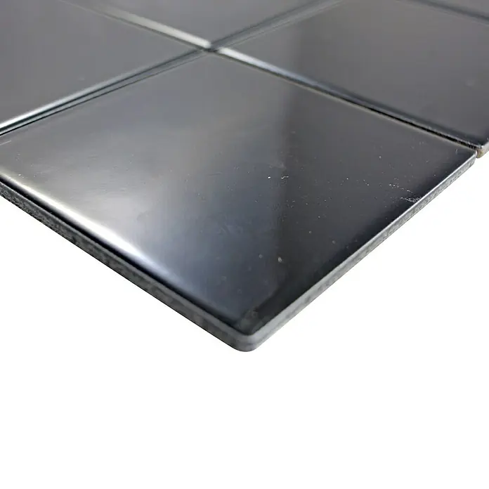 Mosaikfliese Quadrat Uni CQ 120 - 29,8 x 29,8 cm, Schwarz, Glänzend - Detailaufnahme