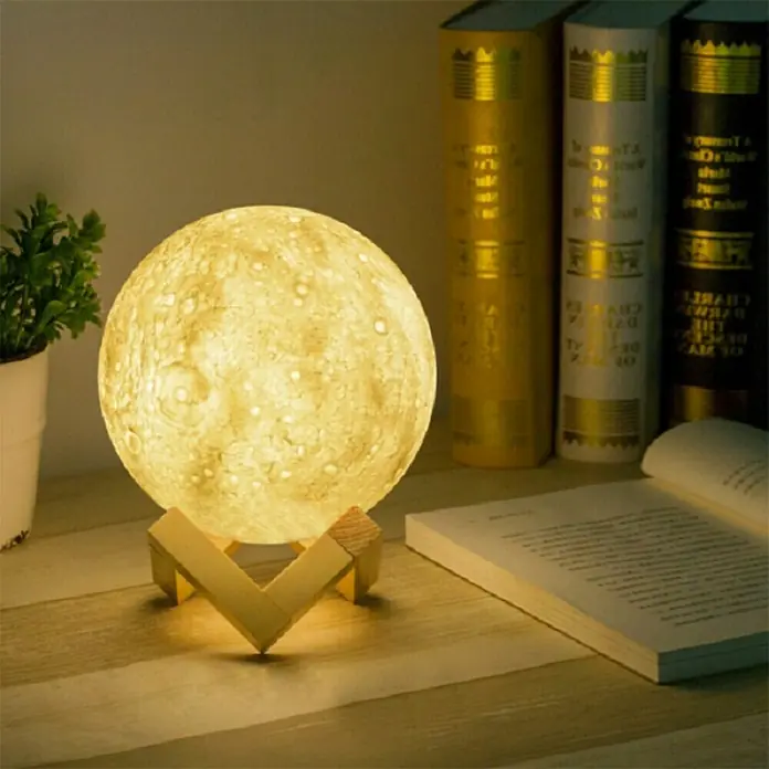LED-Nachtlicht Luna - Weiß, Höhe: 18 cm - Vorderansicht