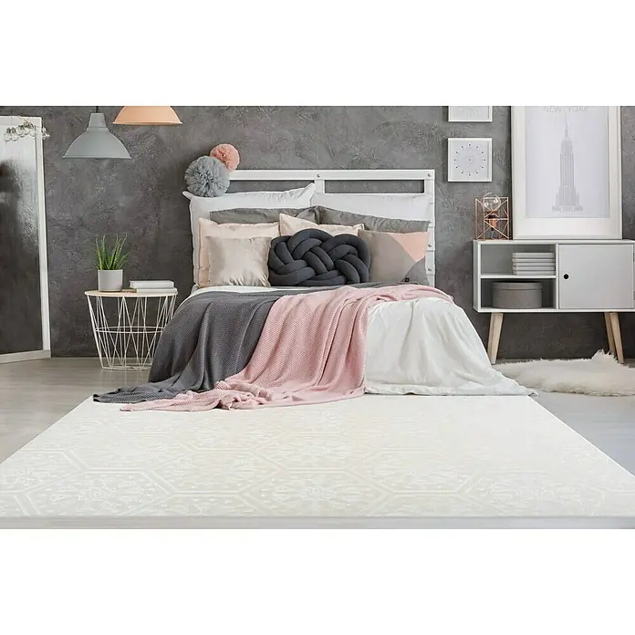 Kayoom Kurzflorteppich Monroe II - Weiß, 300 x 80 cm, 100 % Polyester - Stimmungsaufnahme