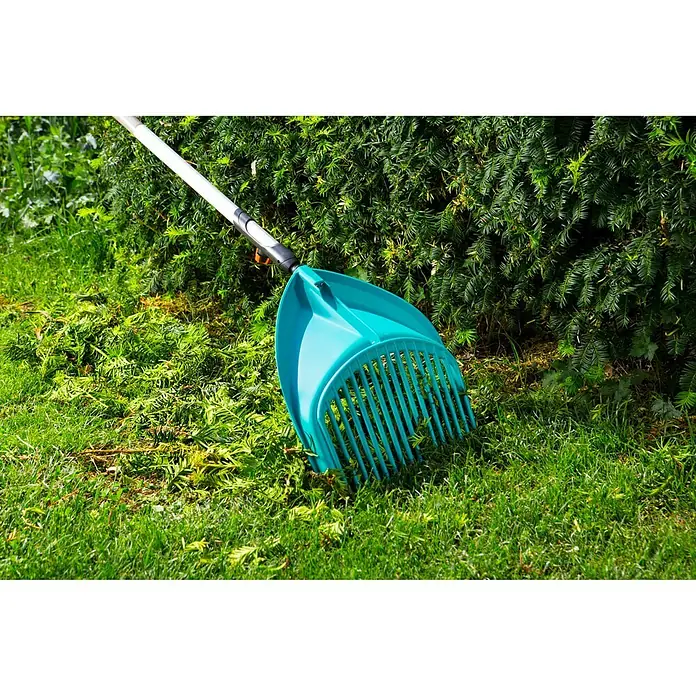 Gardena Combisystem Grablje za vrt - Radna širina: 36,5 cm, 18, Namijenjeno za: Drške Gardena, kombinirani sustav - Proizvod u upotrebi