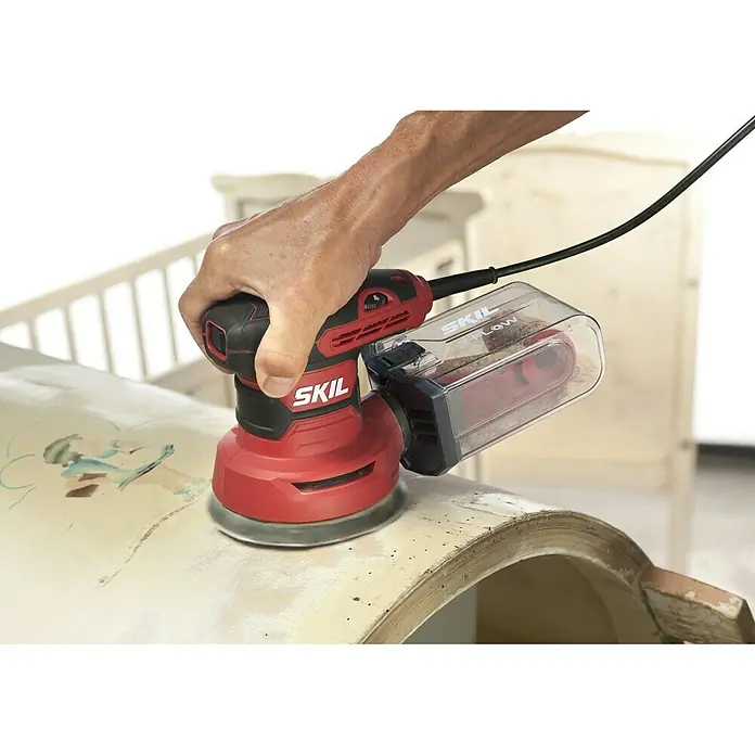 Skil Exzenterschleifer 7471 AA - 300 W, Durchmesser Schleifteller: 125 mm - Anwendungsbeispiel