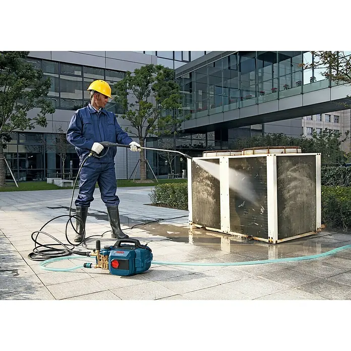 Bosch Professional Hochdruckreiniger GHP 5-13 C - 2.300 W, Betriebsdruck: 130 bar, Fördermenge: Max. 520 l/h
