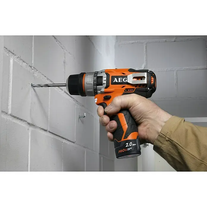 AEG Powertools Akku-Schlagbohrschrauber BSB 12 C2 - 12 V, Li-Ionen, 2 Ah, 2 Akkus, Leerlaufdrehzahl: 0 U/min - 1.500 U/min - Vorderansicht