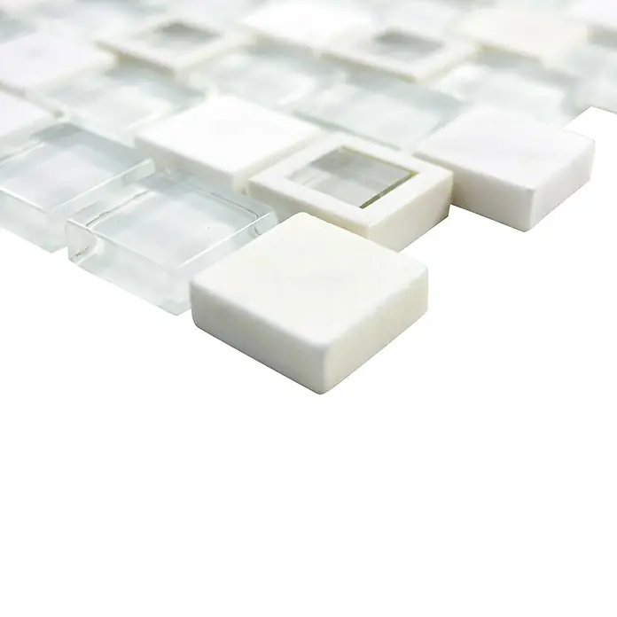 Mosaikfliese Quadrat Crystal Mix XCP BM11 - 30 x 30 cm, Weiß, Glänzend - Detailaufnahme