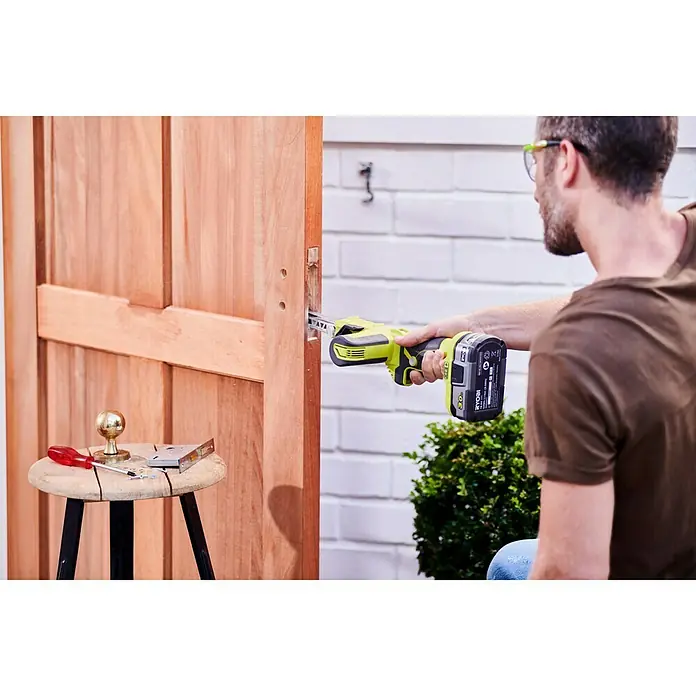 Ryobi ONE+ Lijadora de banda de batería R18PF-0 - 18 V, Sin batería, Velocidad de cinta: 0 m/min - 630 m/min