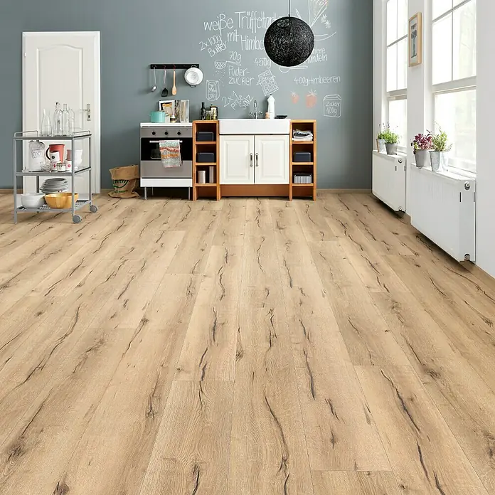 Living by Haro Laminat Gran Via Eiche Italica Creme - 2.200 x 243 x 8 mm, Landhausdiele - Stimmungsaufnahme