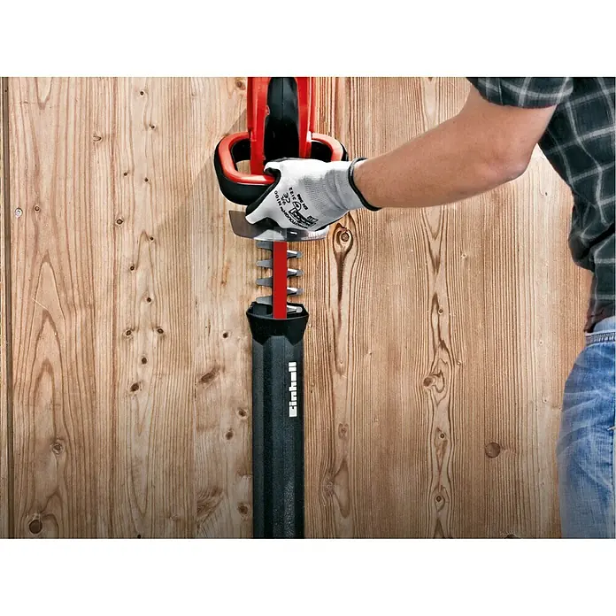Einhell Power X-Change Akku-Heckenschere GE-CH 1846 Li-Solo - 18 V, Ohne Akku, Schnittlänge: 46 cm - Anwendungsbeispiel