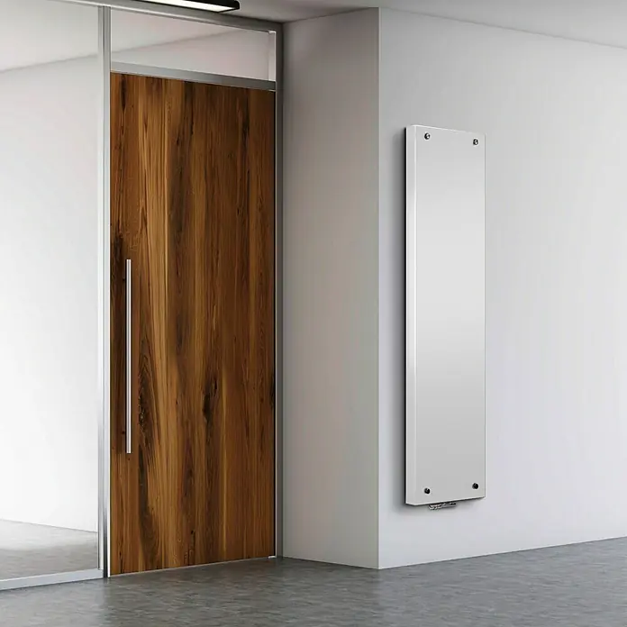 Camargue Designheizkörper Vitromit - 50 x 150 cm, 747 W, Weiß