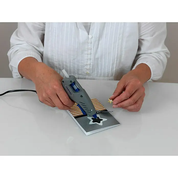Dremel Patrone za lijepljenje - 12 Kom., Temperatura obrade: Od +165 °C do +195 °C - Proizvod u upotrebi