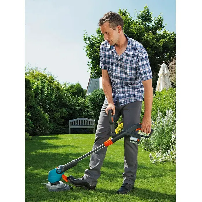 Gardena ComfortCut Akumulatorski trimer Li-18/23R - 18 V, Bez akumulatora, Širina reza: 23 cm