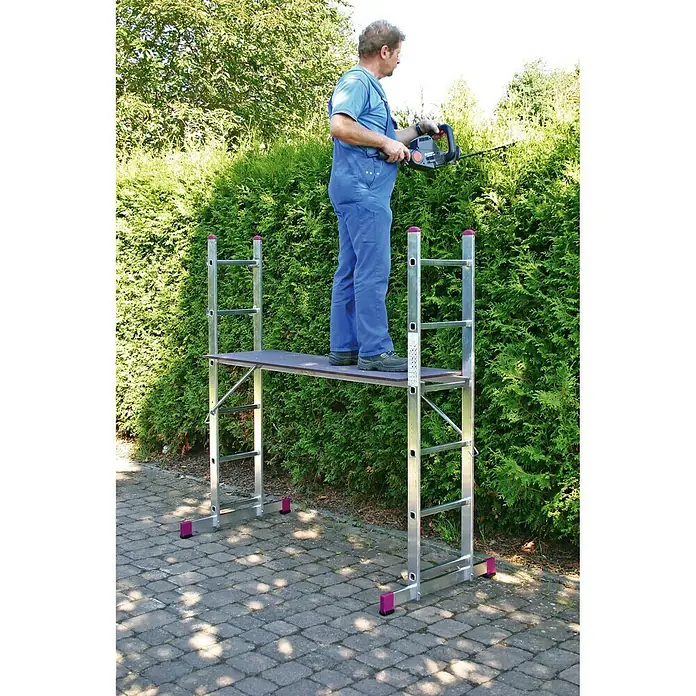 Krause Corda Andamio metálico - Altura de trabajo: 3,75 m, Ancho: 0,5 m, Capacidad de carga plataforma: 150 kg - Producto en uso