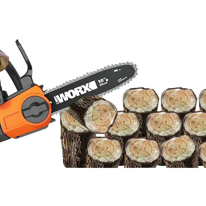 Worx Akku-Kettensäge WG322E - 20 V, Li-Ionen, 2 Ah, 1 Akku, Schwertlänge: 25 cm - Anwendungsbeispiel
