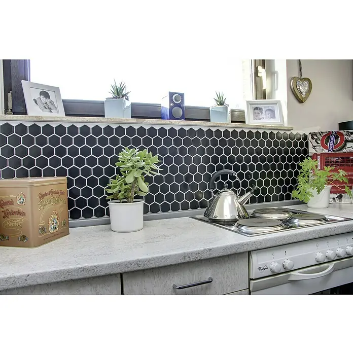 Mosaikfliese Hexagon Uni HX 090 - 32,5 x 28,1 cm, Schwarz, Glänzend - Anwendungsbeispiel