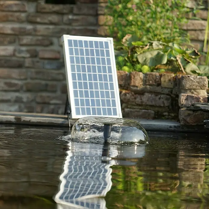 Ubbink Solar-Wasserspielpumpe Solarmax 1000 - 5 W - 14 W, Fördermenge pro Std.: 1.350 l - Stimmungsaufnahme