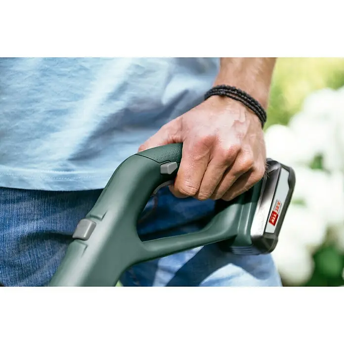 Bosch 18 V Power for All Accu Grastrimmer EasyGrassCut 18-26 - 18 V, 2,5 Ah, Li-ion, 1 accu, Snijbreedte: 26 cm - Close-up
