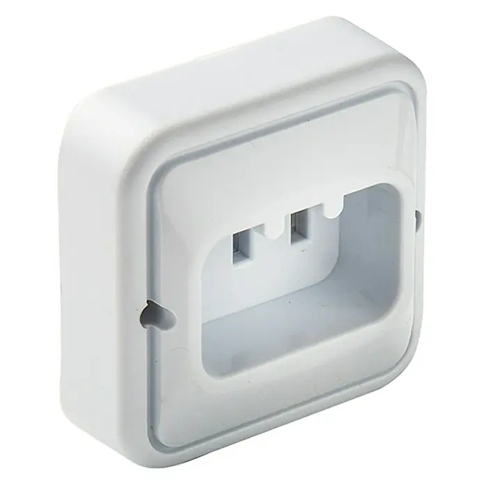 Famatel Enchufe para empotrar - Blanco, 3 Polos + Tierra, Plástico, Empotrado, 1 ud.