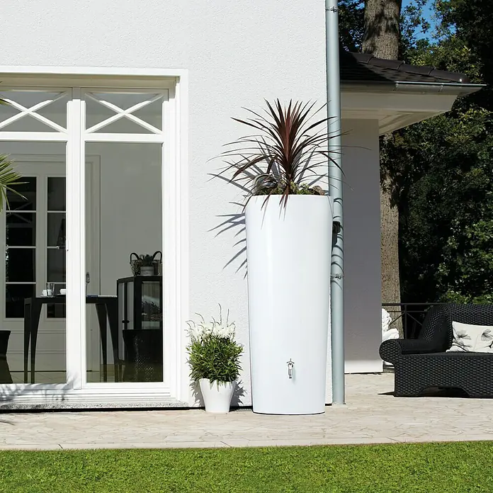 Garantia Modern Line Regenspeicher Color 2 in 1 - 350 l, Coco, Ø x H: 62 x 150 cm - Stimmungsaufnahme