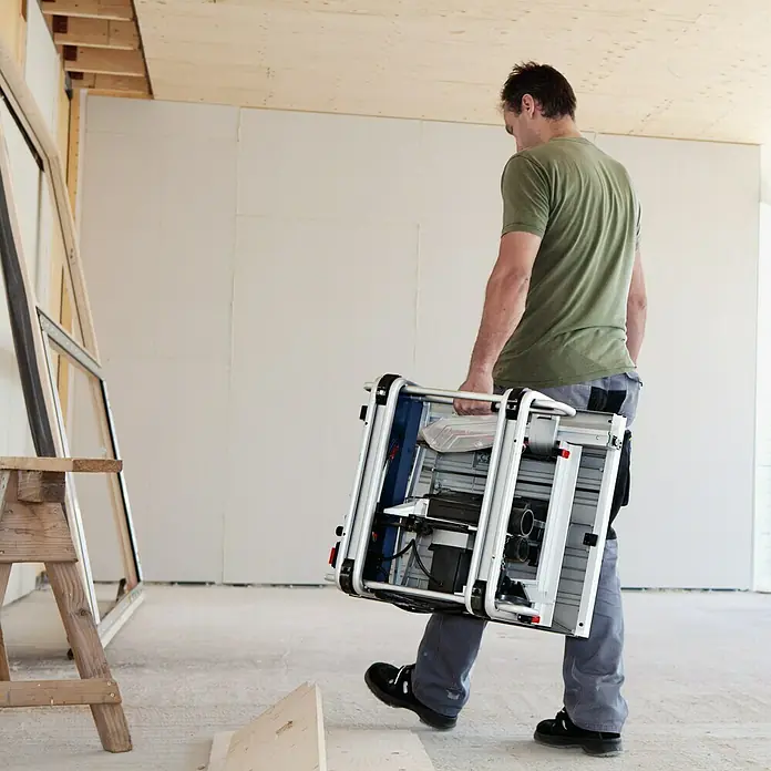 Bosch Professional Stolna kružna pila GTS 10 J - 1.800 W, Promjer lista pile: 254 mm, 3.650 okr/min - Proizvod u upotrebi
