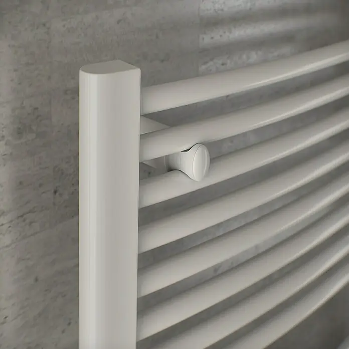 Ximax Badheizkörper Top - 59,5 x 76,4 cm, Anschlüsse: Unten mittig, 456 W, Weiß - Detailaufnahme
