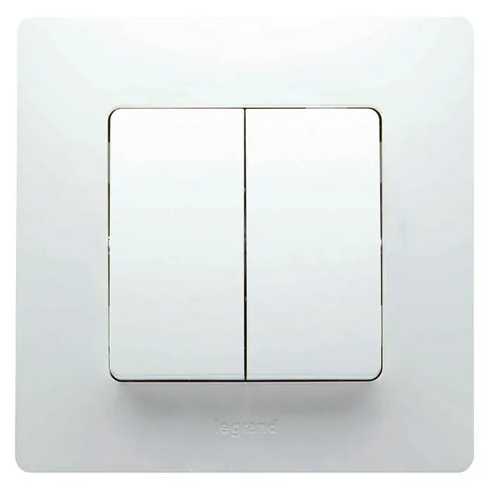 Legrand Niloé Monoblock Conmutador doble - Blanco, Montaje en la pared, Plástico