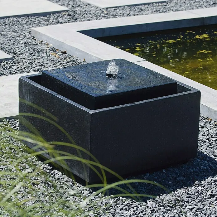 Ubbink AcquaArte Standbrunnen Sonora - 50 x 50 x 33 cm - Stimmungsaufnahme