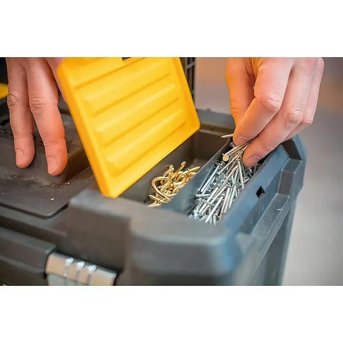 Stanley Cofre de herramientas con ruedas 3 en 1 Essential - No incluye herramientas - Primer plano