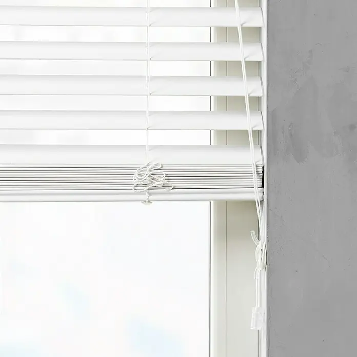 Jalousie - B x H: 75 x 175 cm, Weiß - Detailaufnahme
