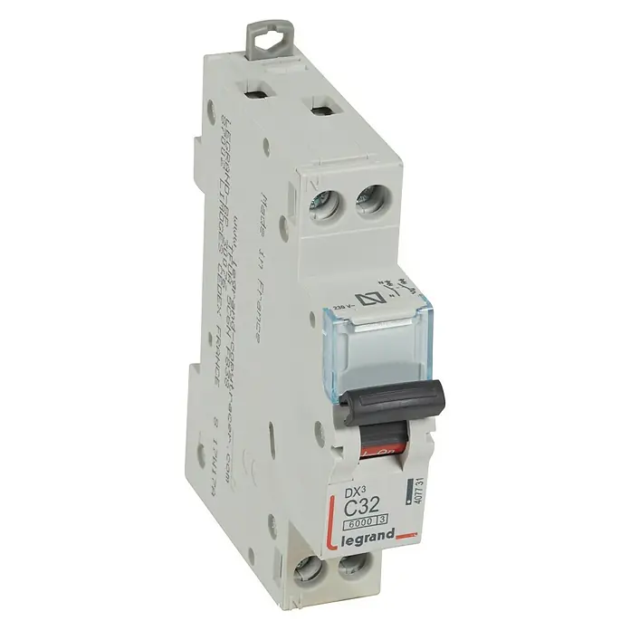 Legrand Magnetotérmico automático DX3 UNI+N - 32 A, 1 polo
