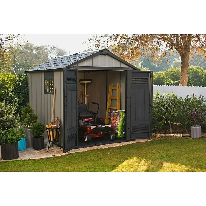Keter Caseta para jardín Oakland 759 - Ancho exterior incluido el voladizo del techo: 229 cm, Profundidad exterior incluido el voladizo del techo: 287 cm, Plástico, Antracita/gris, Área: 5,49 m² - Foto ambiente