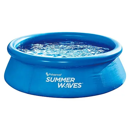 Pool-Set Summer Waves