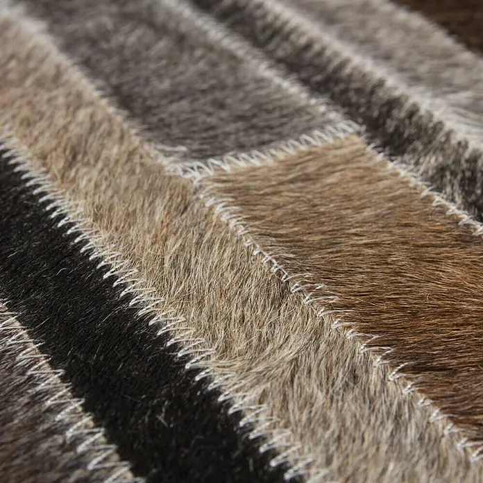 Kayoom Echtlederteppich Eclipse 110 - Grau/Braun, 170 x 120 cm, 100 % Leder - Detailaufnahme