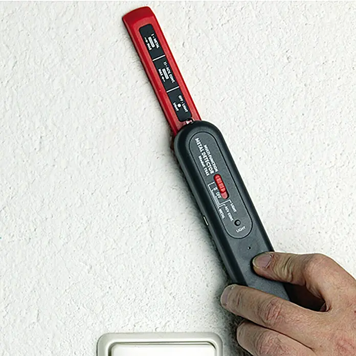 Profi Depot Tražilica metala i vodova 4 u 1 - Zvučni signal - Proizvod u upotrebi