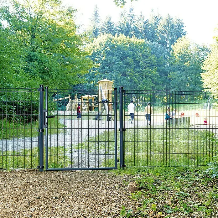 Kraus Dino Pro Zauntor - 1,18 x 1,23 m, Anthrazit, Metall - Stimmungsaufnahme