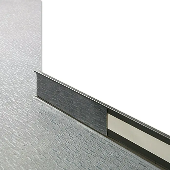LOGOCLIC Plankenprofil - Bronze, 2,5 m x 11,8 mm x 58 mm - Detailaufnahme