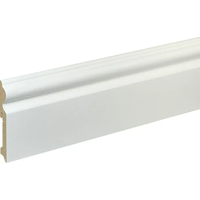 Podna kutna lajsna FU116L - Bijele boje, 2,4 m x 15 mm x 115 mm - Pogled s lijeve strane