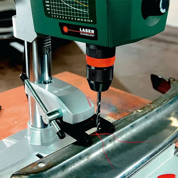 Bosch Tischbohrmaschine PBD 40 - 710 W, Hub: 90 mm