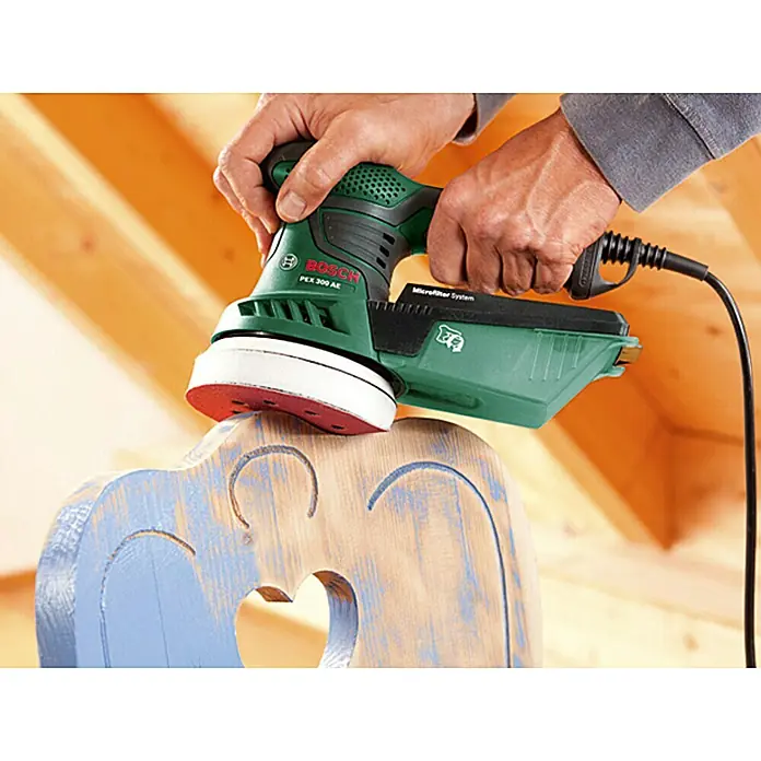Bosch Exzenterschleifer PEX 300 AE - 270 W, Durchmesser Schleifteller: 125 mm - Anwendungsbeispiel