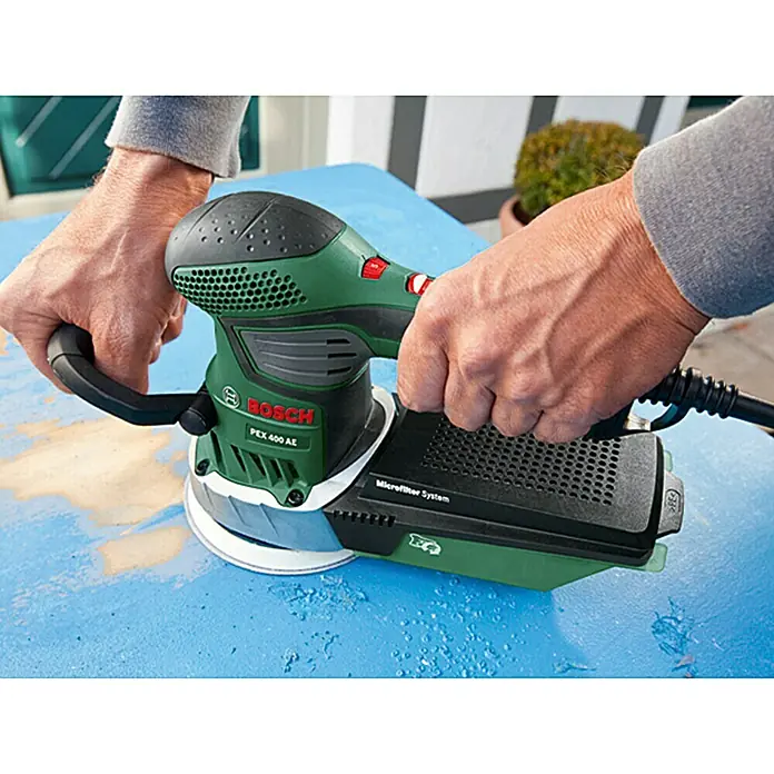 Bosch Exzenterschleifer PEX 400 AE - 350 W, Durchmesser Schleifteller: 125 mm - Anwendungsbeispiel