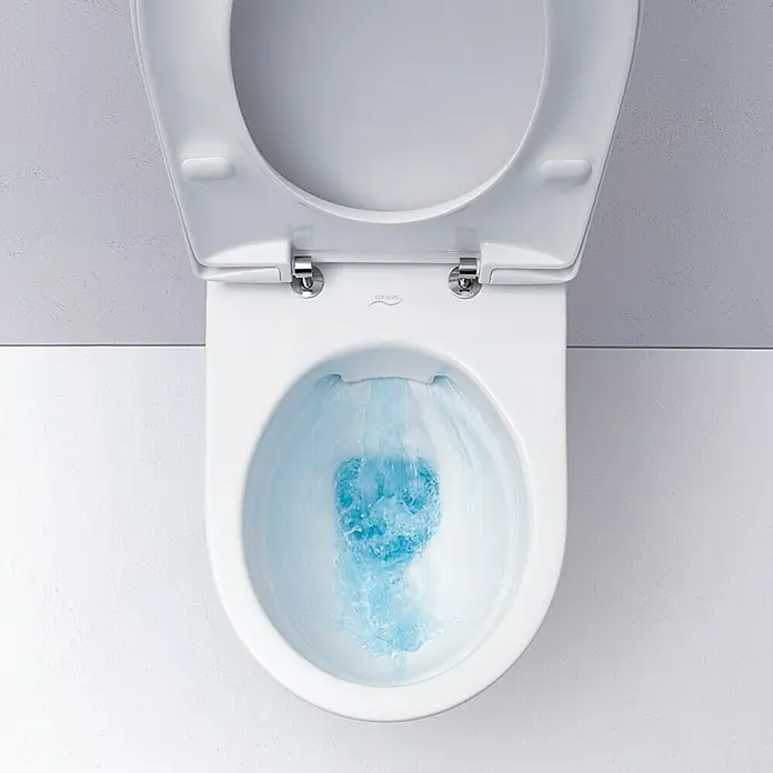 Geberit Renova Nr. 1 Komplet zidne WC školjke - Bez ruba, S antibakterijskom glazurom, Oblik ispiranja: Duboko, WC odvod: Vodoravno, S daskom za WC - Proizvod u upotrebi