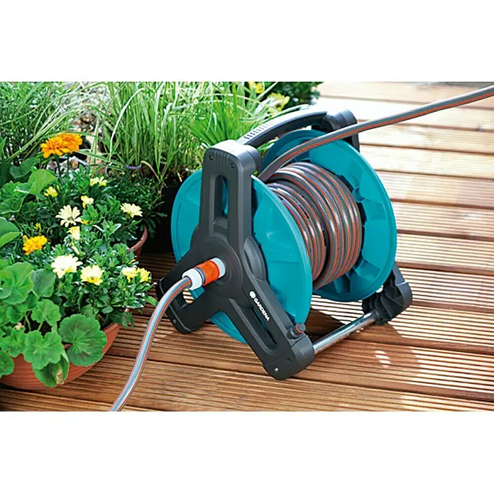Gardena Classic Motalica za vrtno crijevo - Plastika, Kapacitet crijeva: 50 m, 13 mm (½ cola) - Proizvod u upotrebi