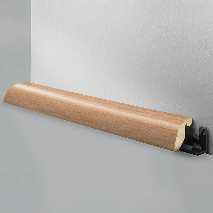 LOGOCLIC Viertelstab Buche Hell - 2,6 m x 23 mm x 29 mm, Viertelrund - Detailaufnahme