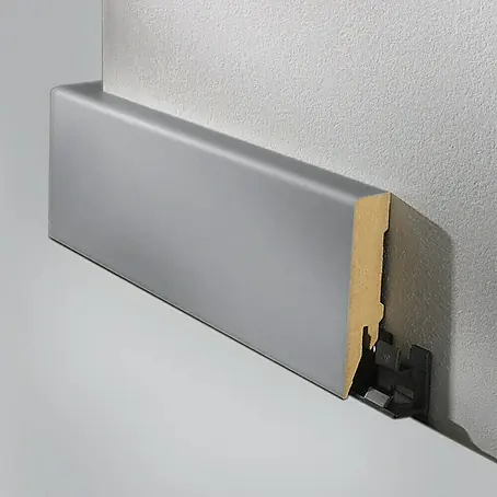 LOGOCLIC  Sockelleiste Aluminium