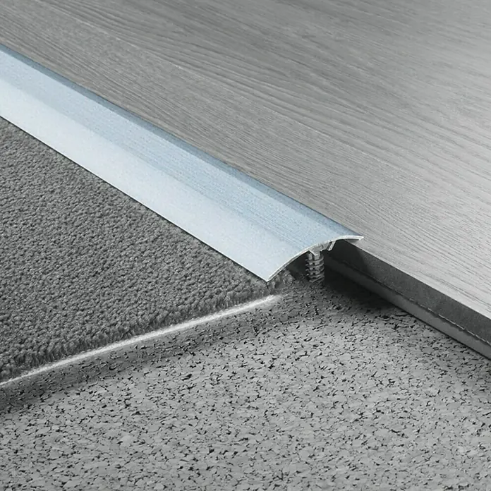 LOGOCLIC Prijelazna ukrasna lajsna - Srebrne boje, 2,7 m x 37 mm, Vrsta montaže: Vijci - Detaljan prikaz