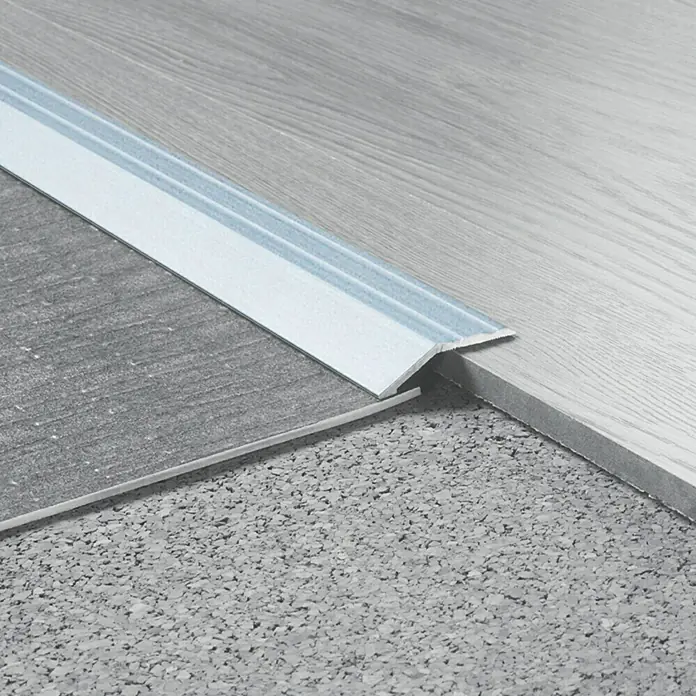 LOGOCLIC Završni profil - Srebrne boje, 0,9 m x 32 mm, Vrsta montaže: Lijepljenje - Detaljan prikaz